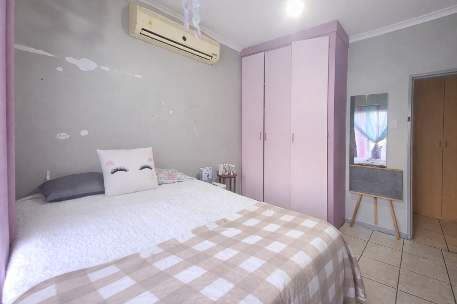 3 Bedroom Property for Sale in Geelhoutpark North West